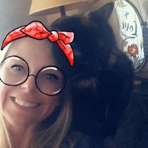 Meet your Posher, Joann